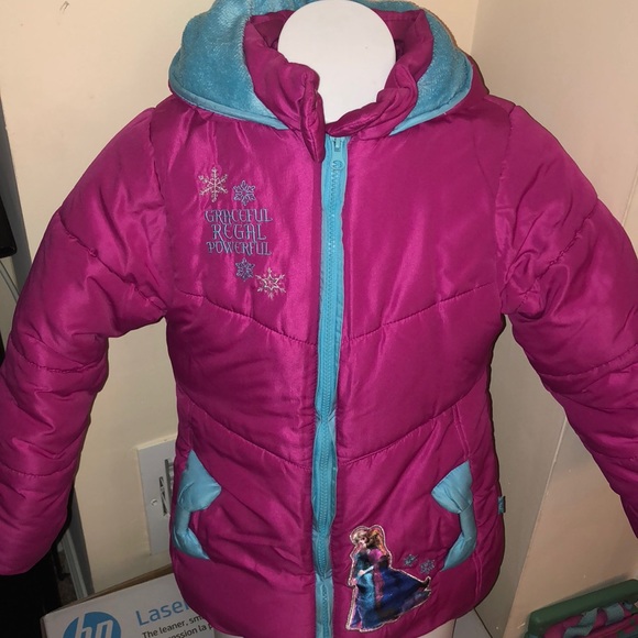 Disney Other - Used little girl puff coat (extra warm)